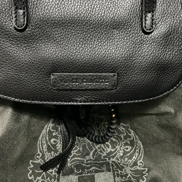 BNWT Vince Camuto Cory Leather Belt Bag in Jet Black - Picture 7 of 11